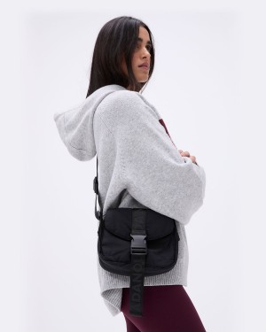 Adanola Nylon Buckle Bag Svarta | 40213-FBNM