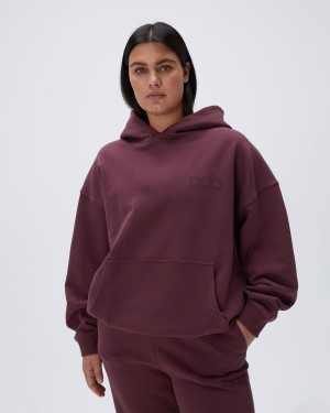 Adanola Performance Oversized Hoodie Vinröda | 94851-GVBE