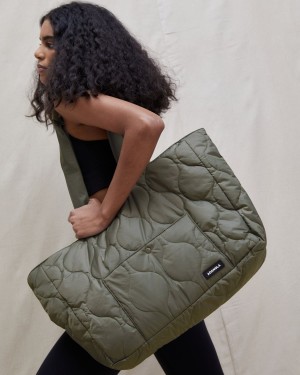 Adanola Quilted Nylon Tote Bag Olivgröna Gröna | 67925-BKZY