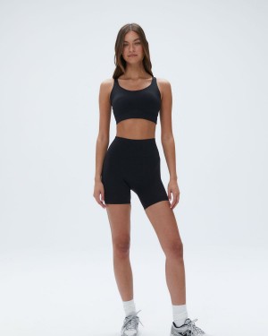 Adanola Ultimate Ultra Crop Pocket Short Svarta | 83621-BQKD